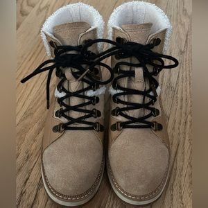 Tom’s Boots-6.5